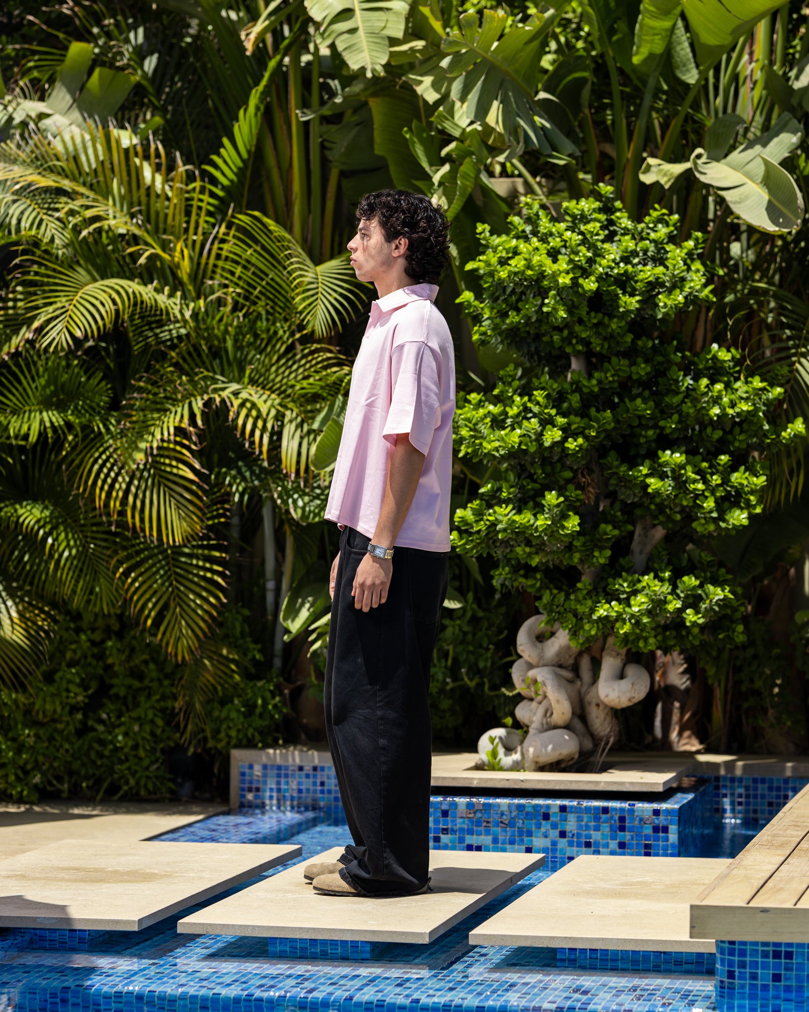 back [color : Pink]