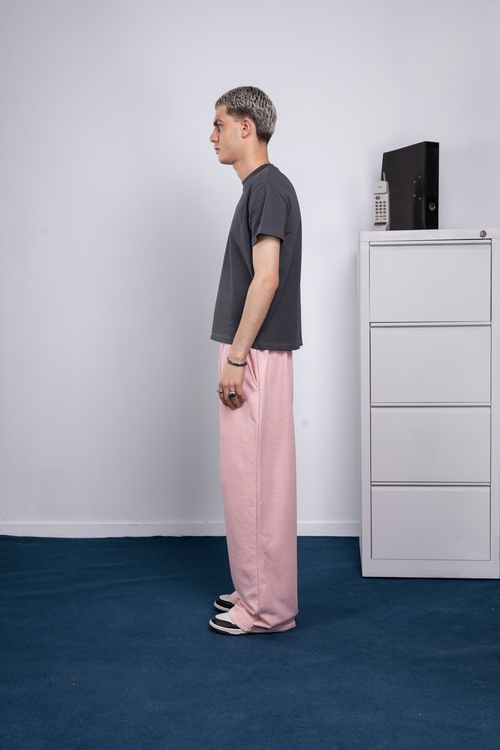 front [color : baby pink]