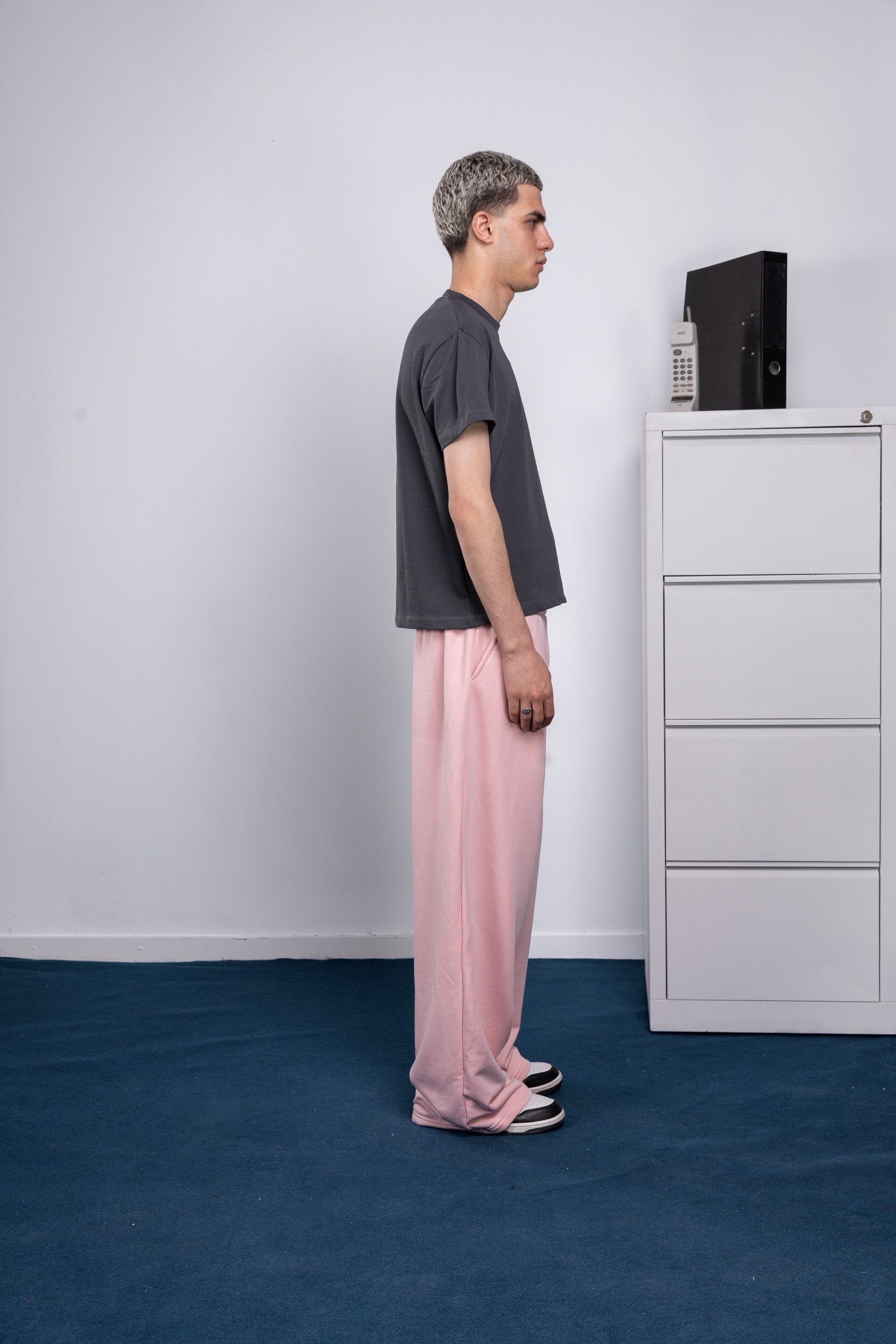 front [color : baby pink]