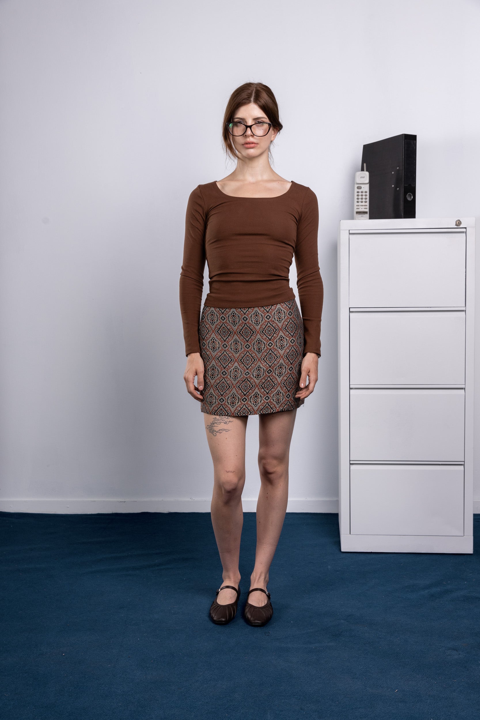 back [Color: brown]