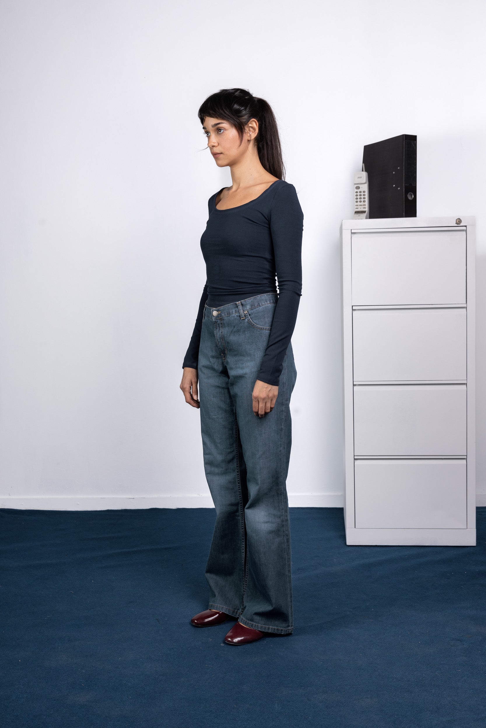 back [Color: dark navy]