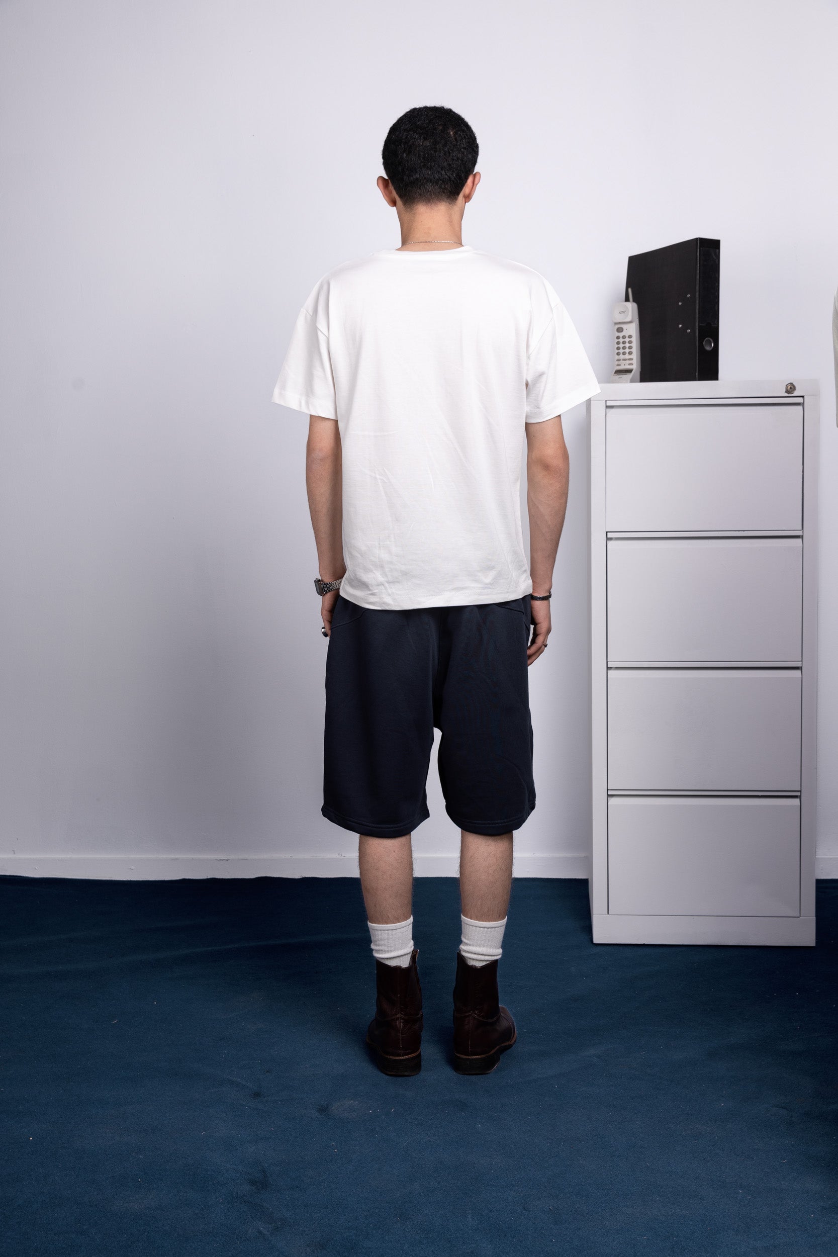 back [color : dark navy ]