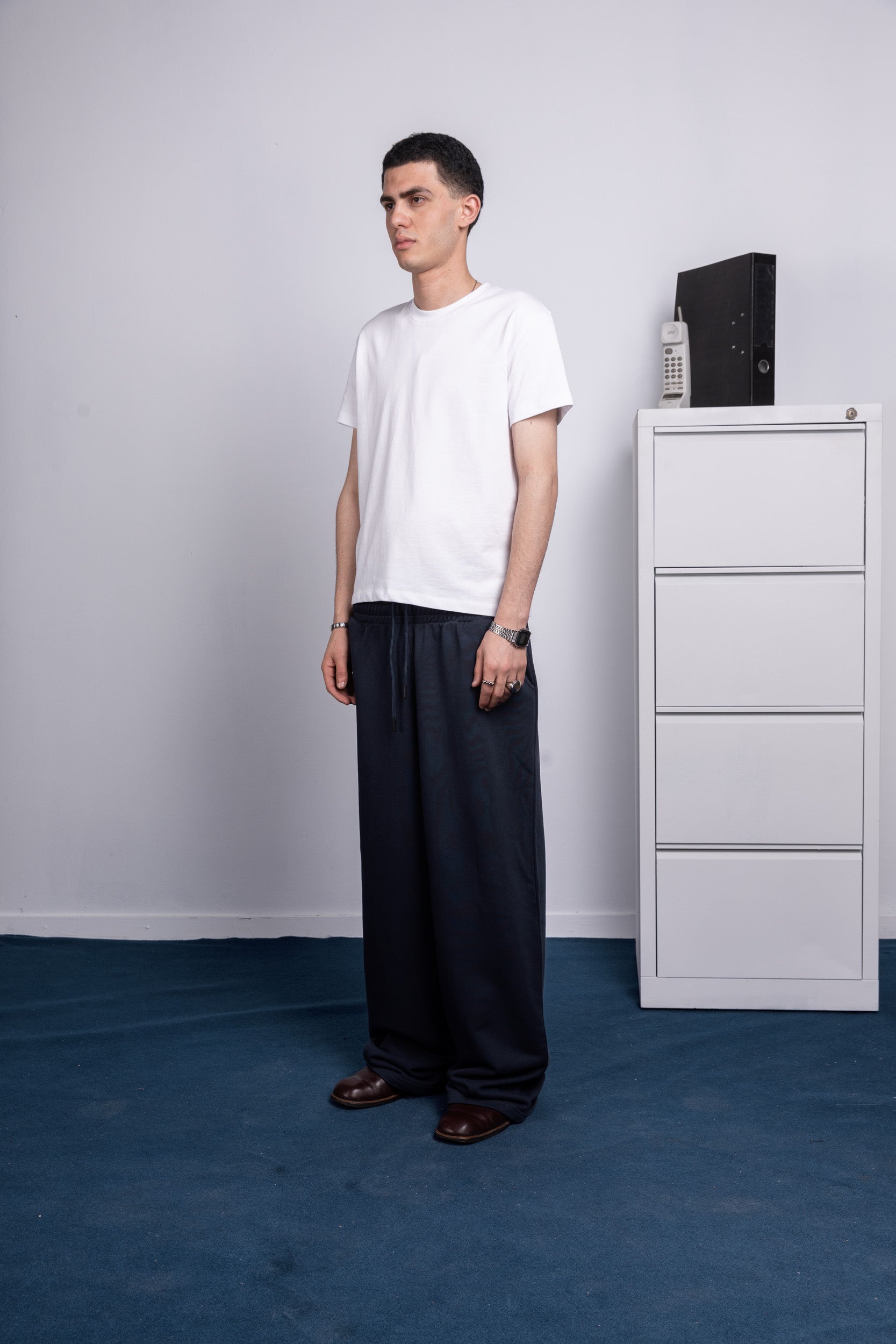 front [color : dark navy]