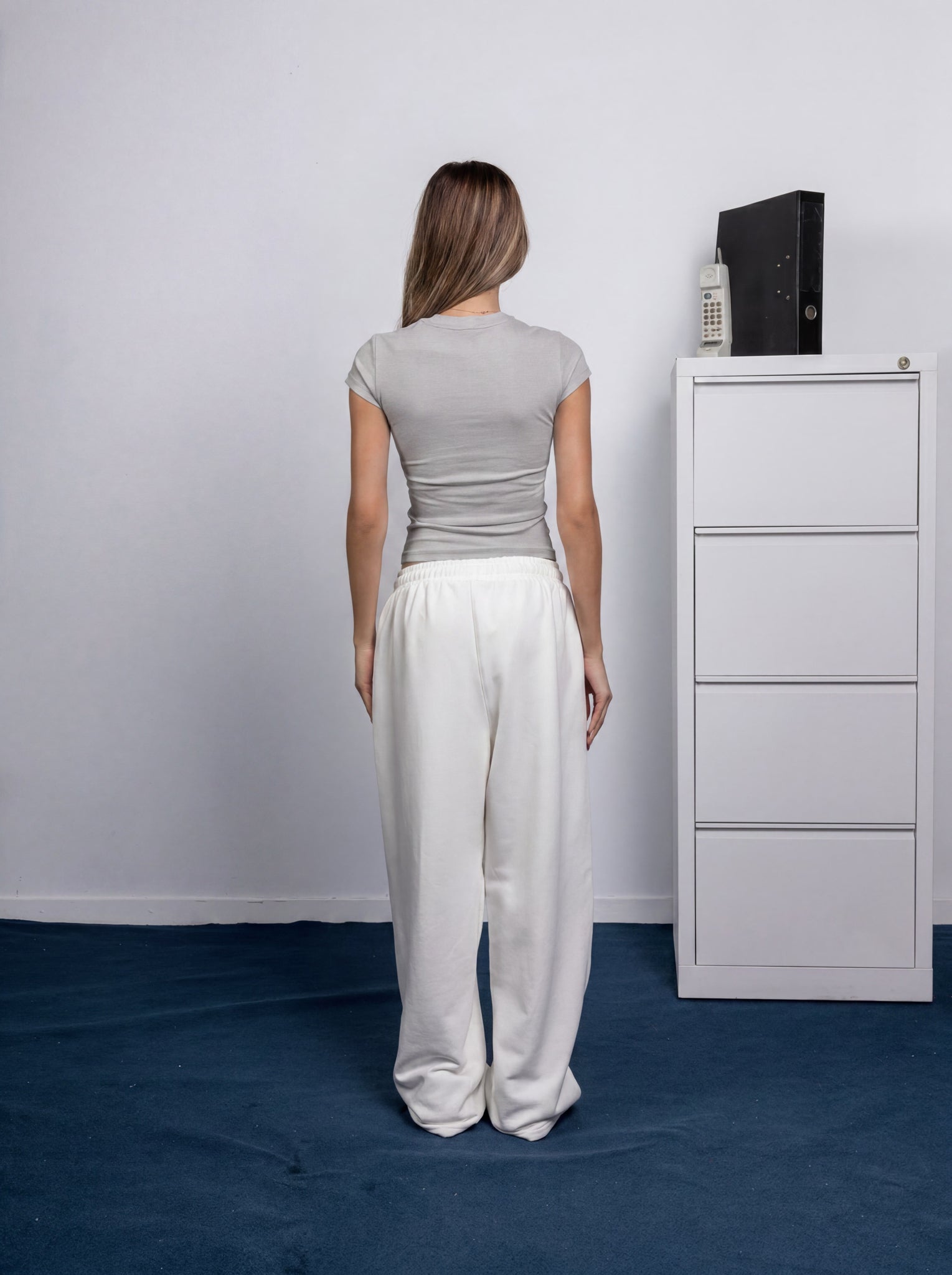 back [Color: light grey]